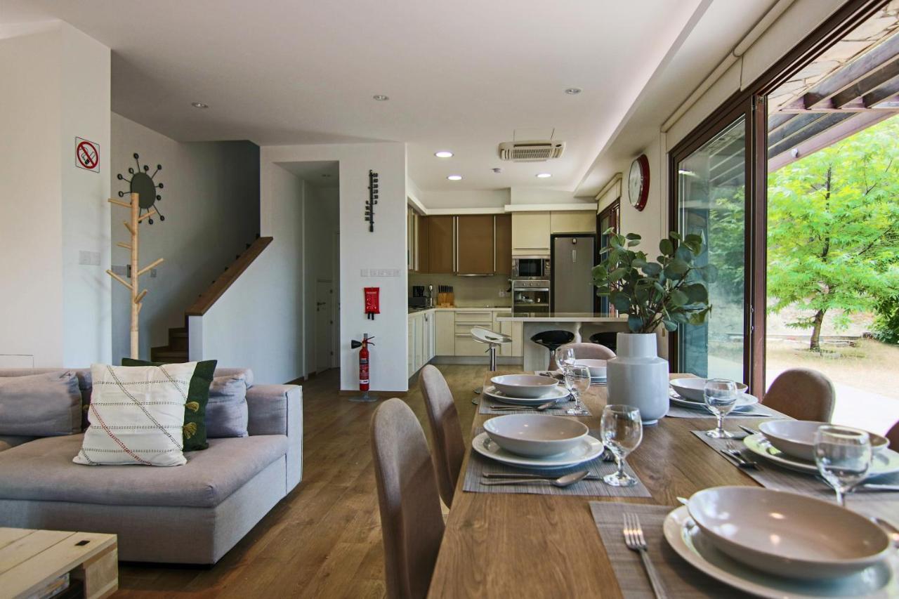 Phaedrus Living: Forest View Luxury Villa Chantara Foini 외부 사진